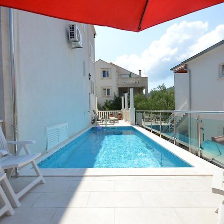 Villa Castello Residence Zrnovo Exterior foto