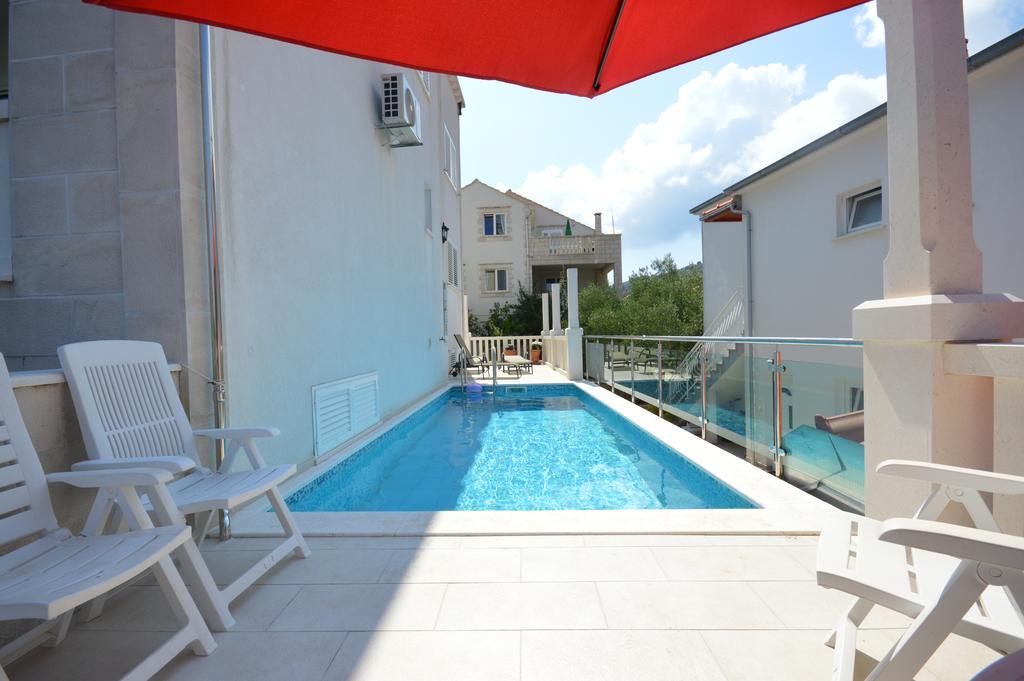 Villa Castello Residence Zrnovo Exterior foto